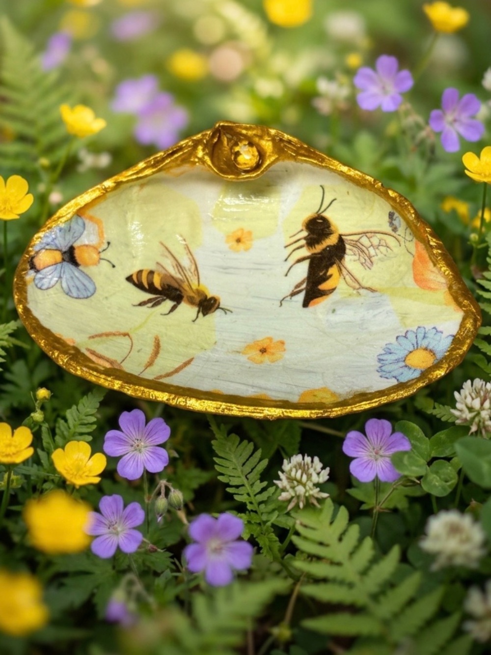 Pollinator Bee Shell Ring Jewelry Trinket Dish, Gold Trim, Cottage core